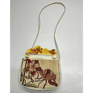 Moon Bag Patricia Smith Designs 1980s Purse Cream Mauve Pink Floral Needlepoint